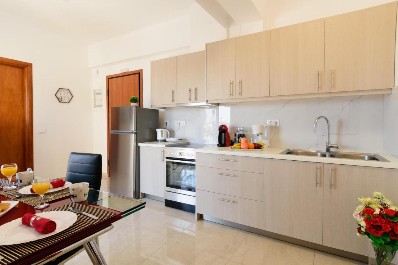 Luxury Lake View Center House Agios Nikolaos Esterno foto